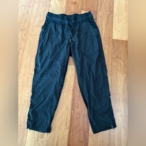 Lulu dance studio crop blk 6